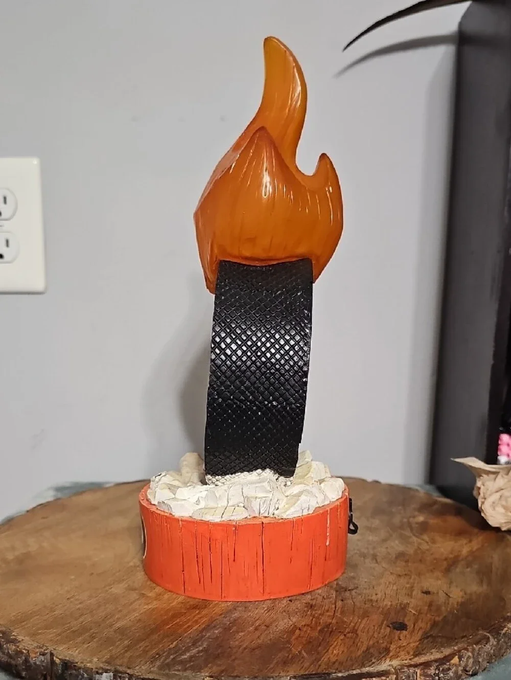 NHL Philadelphia Flyers Tiki Flame Mask Lantern